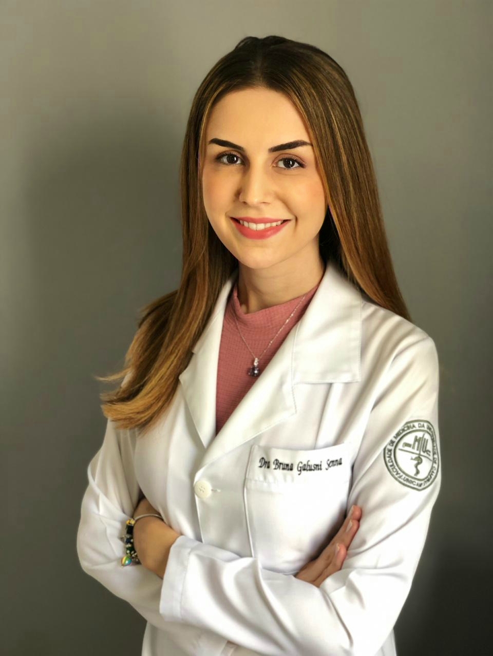 Dr. Bruna Galusni Senna